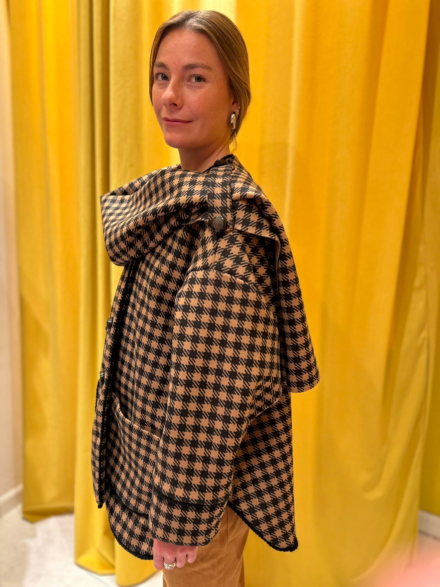 Scarf coat pied di poule